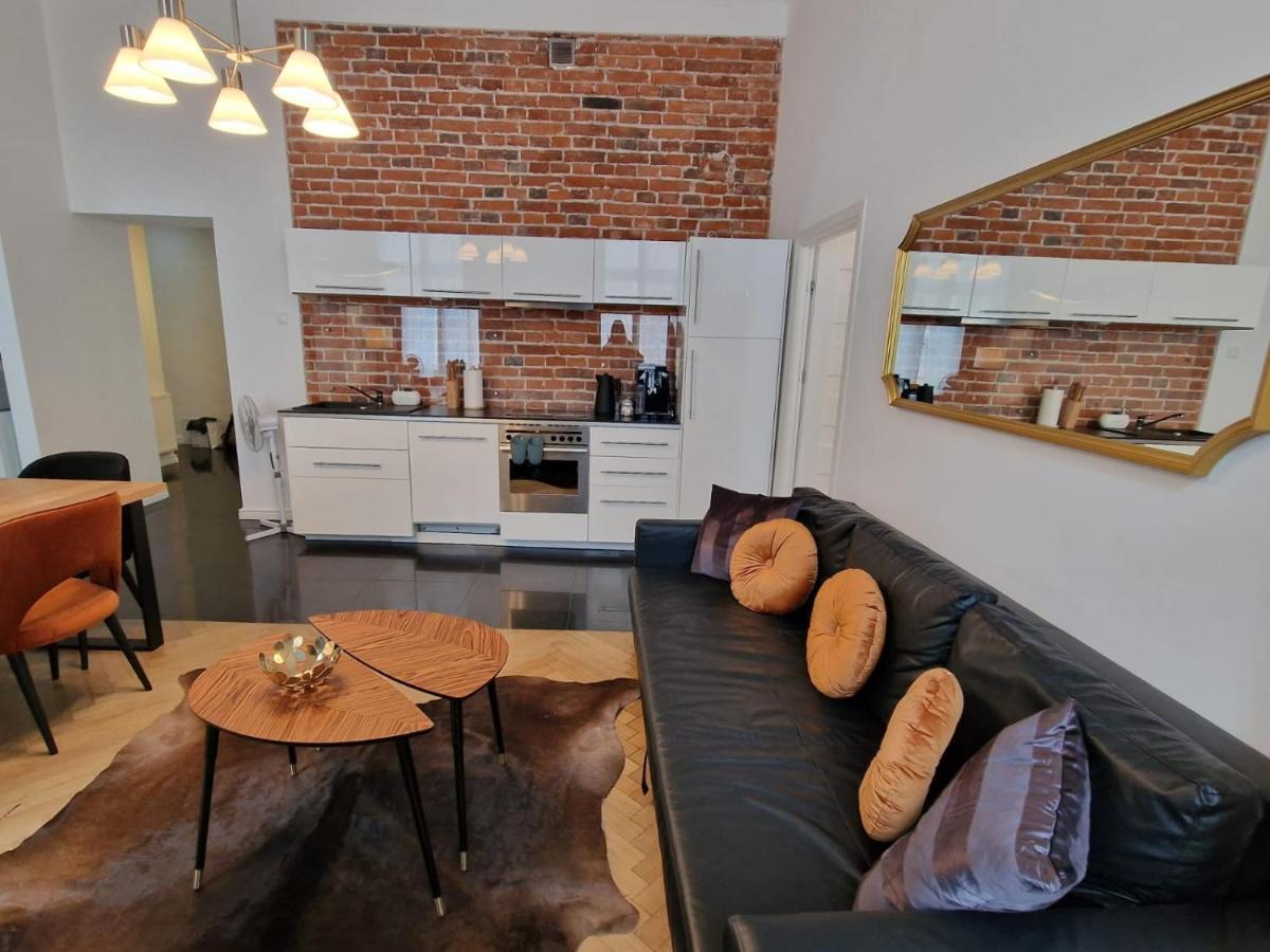 Golden Pearl - Main Square, 100 Sqm, 4 Rooms 克拉科夫 外观 照片
