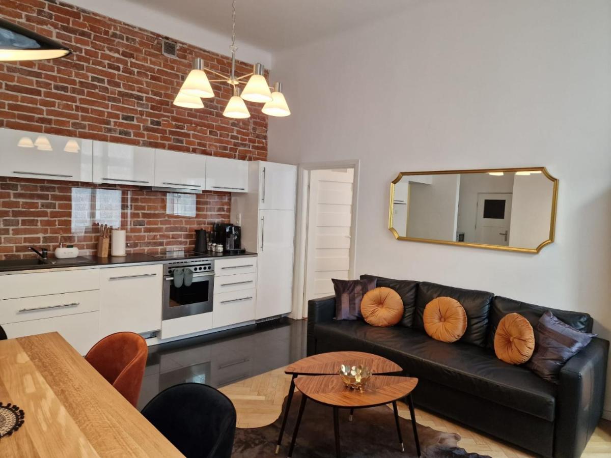 Golden Pearl - Main Square, 100 Sqm, 4 Rooms 克拉科夫 外观 照片