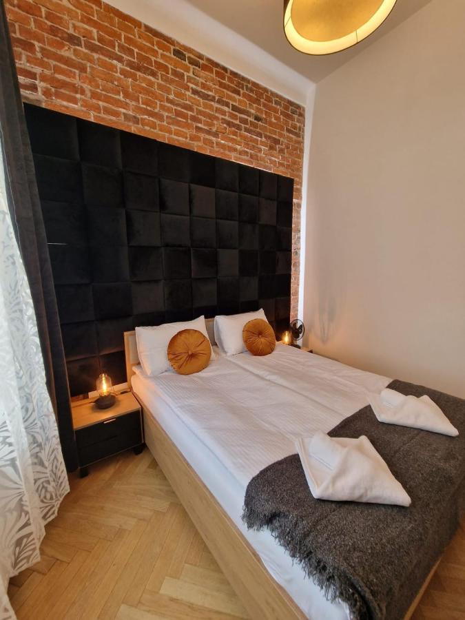 Golden Pearl - Main Square, 100 Sqm, 4 Rooms 克拉科夫 外观 照片