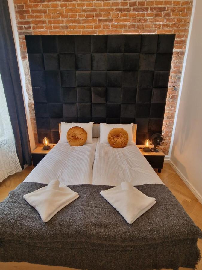 Golden Pearl - Main Square, 100 Sqm, 4 Rooms 克拉科夫 外观 照片