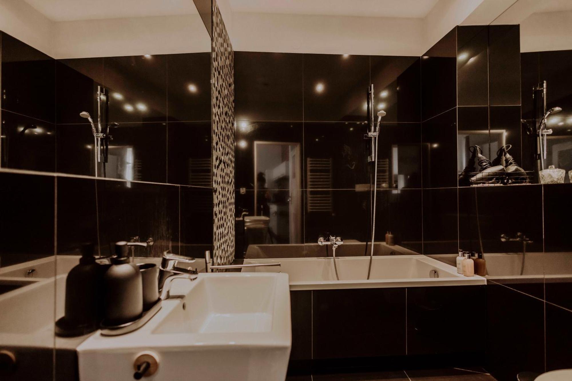 Golden Pearl - Main Square, 100 Sqm, 4 Rooms 克拉科夫 外观 照片